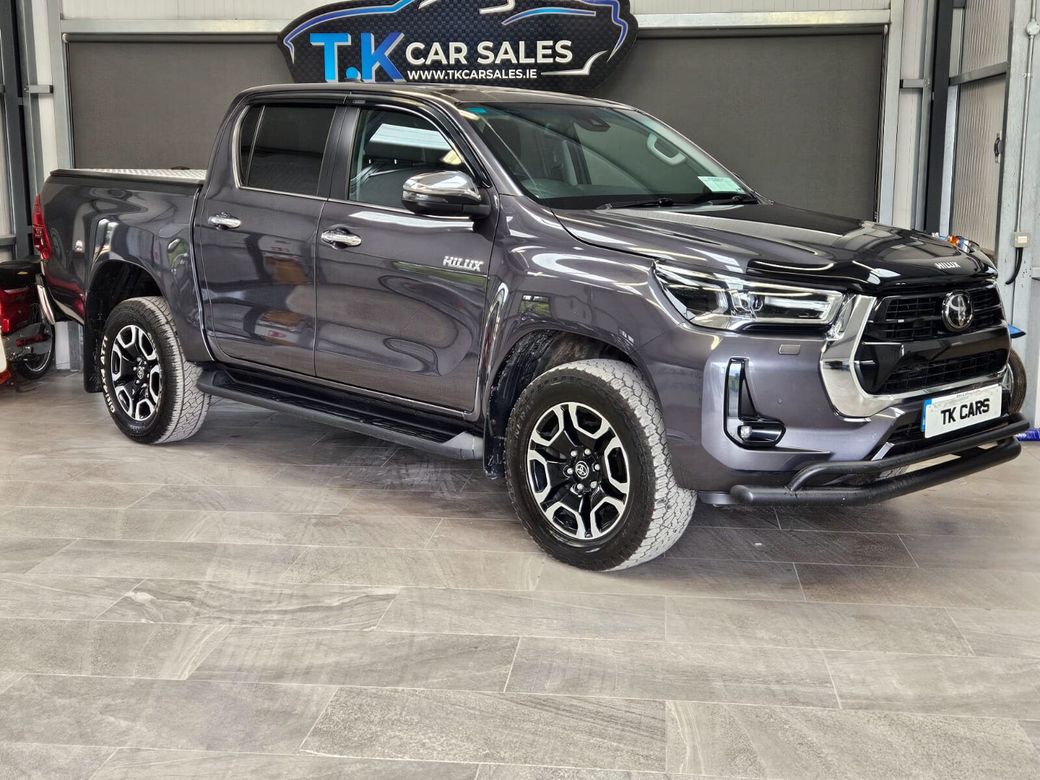 2023 Toyota Hilux