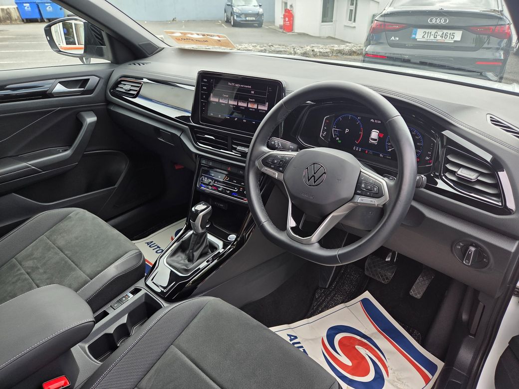 2024 Volkswagen T-Roc
