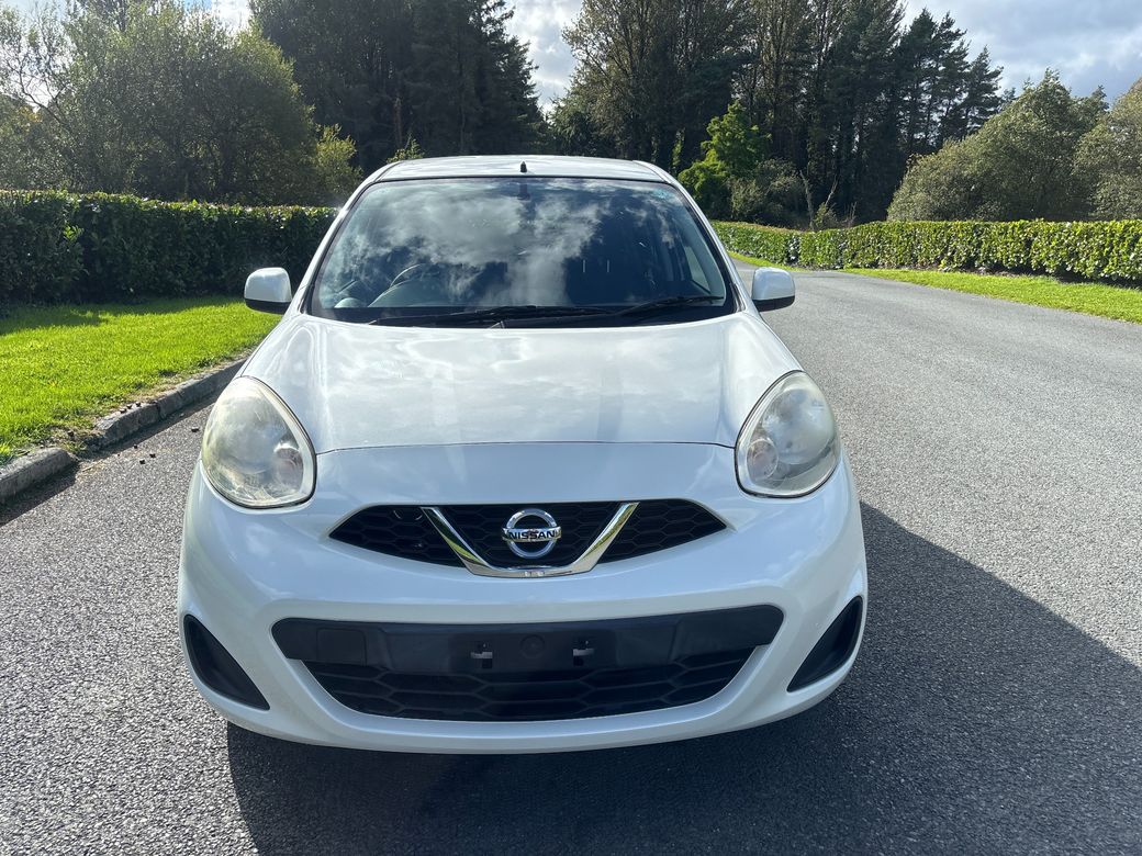 2017 Nissan March