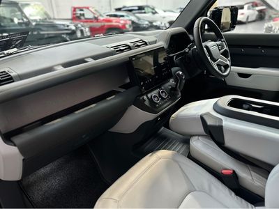 2026 Land Rover Defender