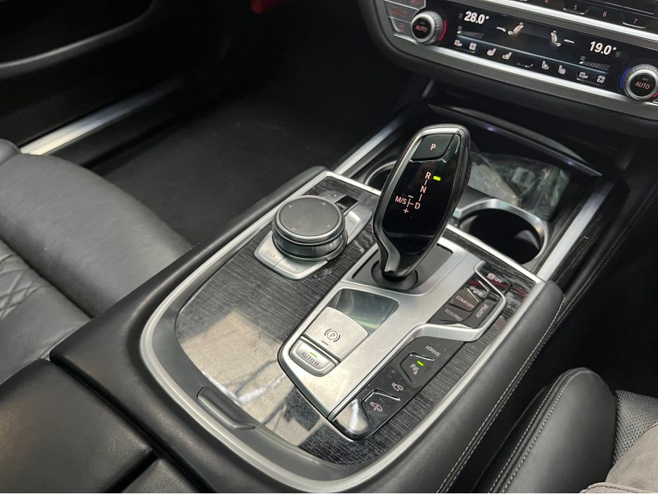 2017 BMW 7 Series