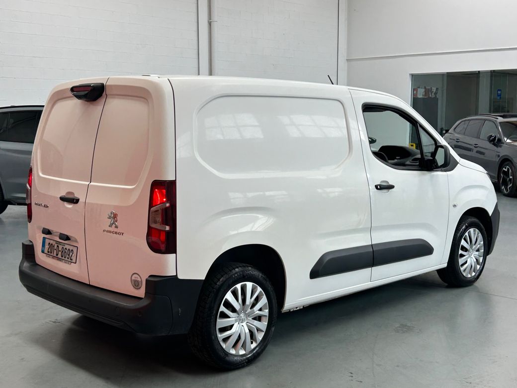 2020 Peugeot Partner
