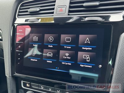 2017 Volkswagen Golf