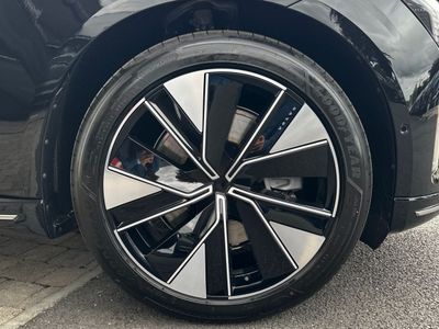 2026 Volvo ES90