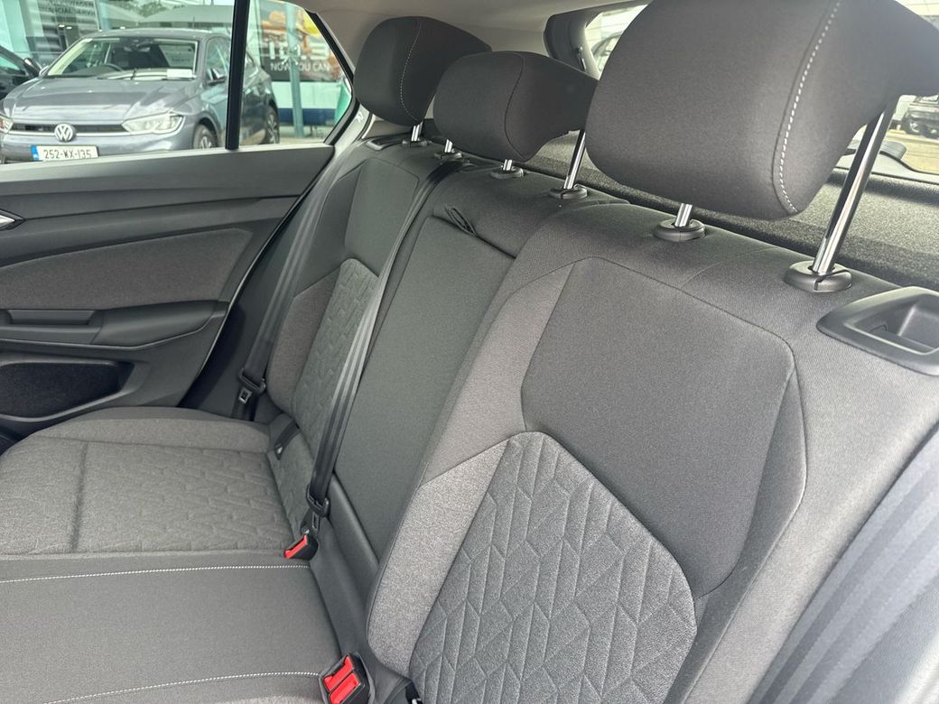 2025 Volkswagen Golf