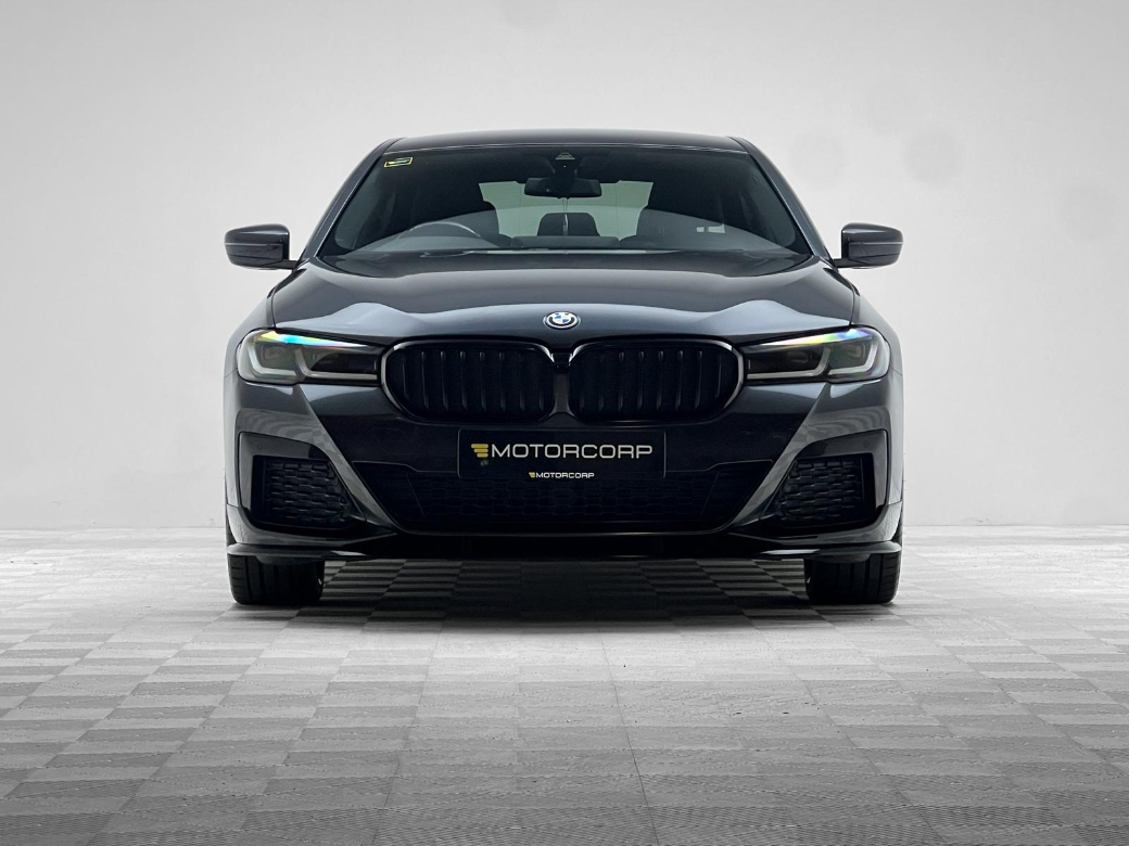 2022 BMW 5 Series