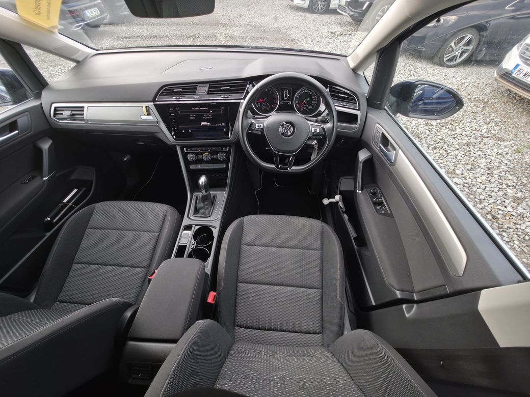 2019 Volkswagen Touran