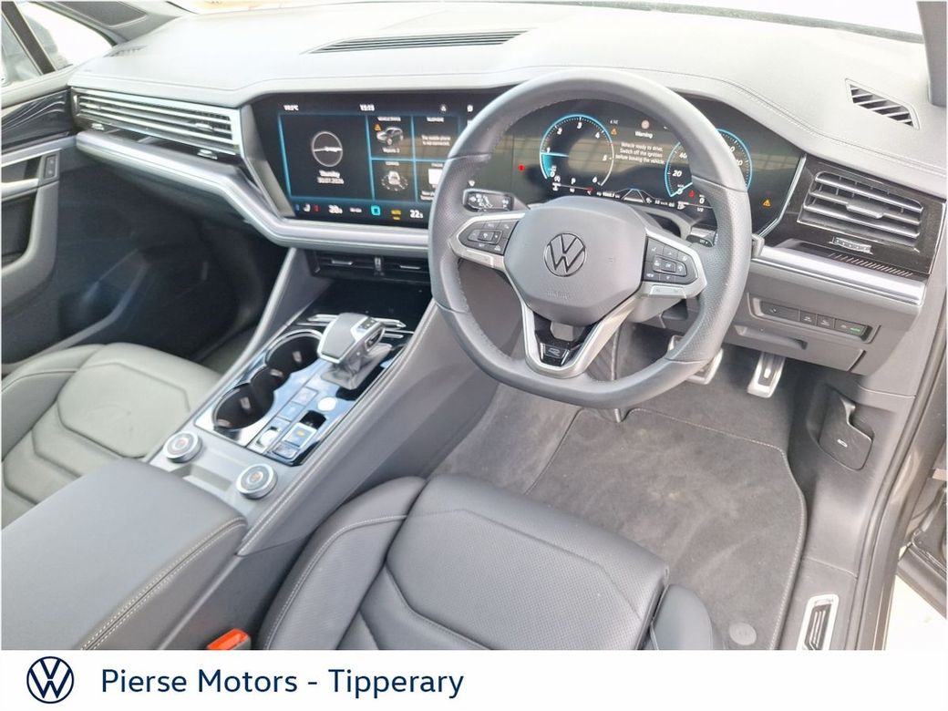 2026 Volkswagen Touareg