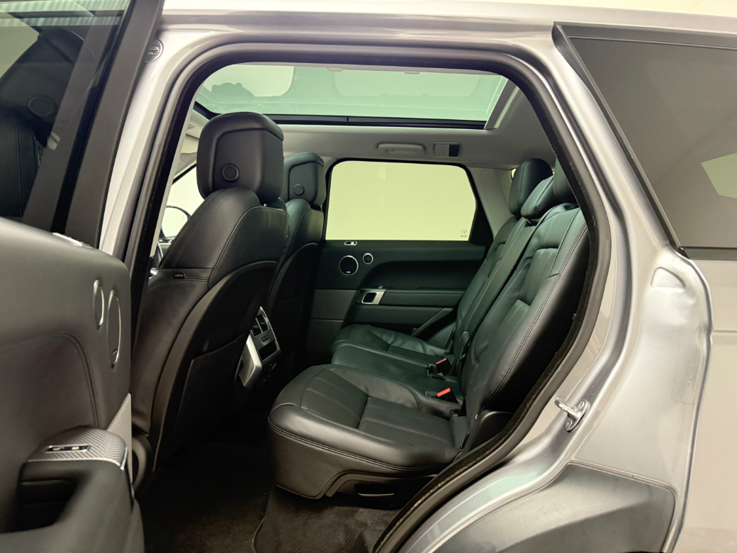 2020 Land Rover Range Rover Sport