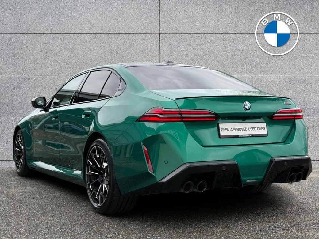 2026 BMW M5