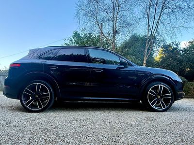 2023 Porsche Cayenne