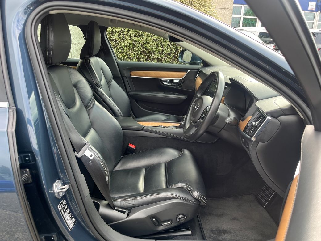 2019 Volvo V90