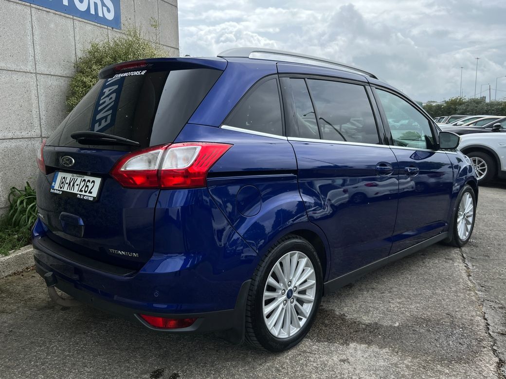 2018 Ford Grand C-Max