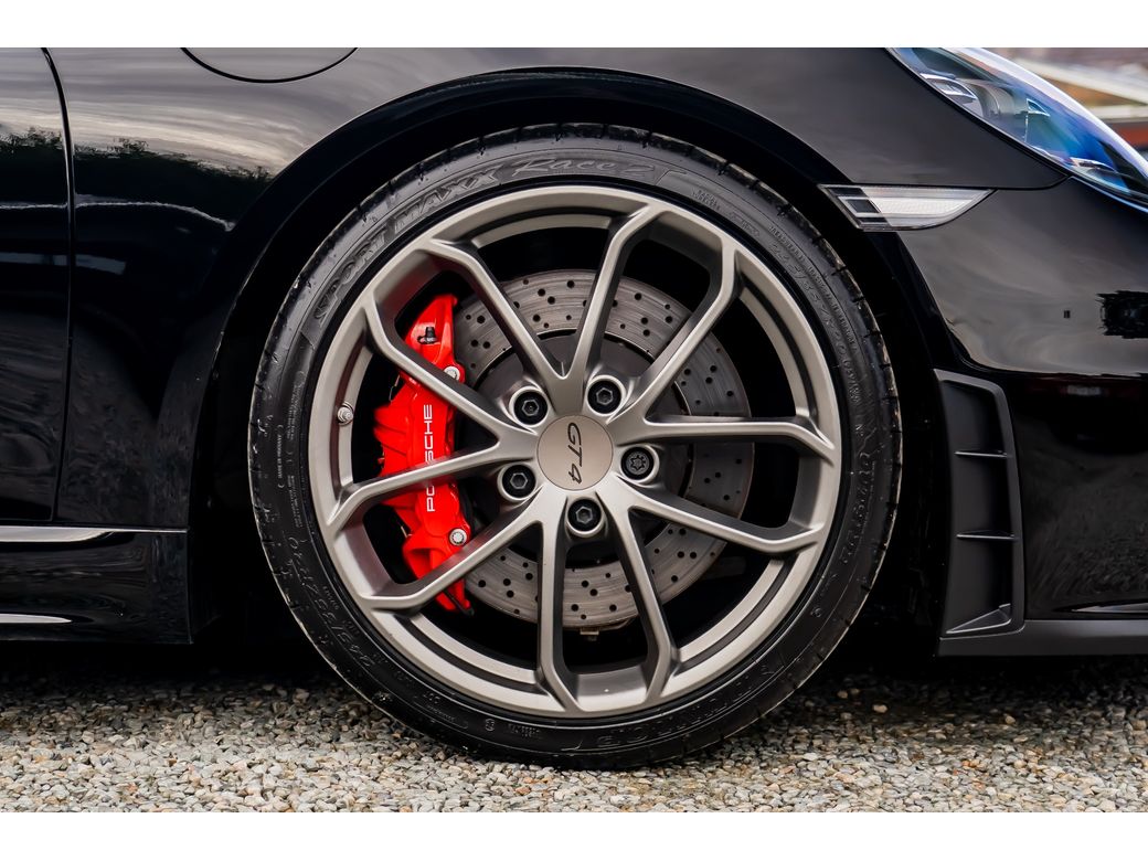 2023 Porsche 718 Cayman