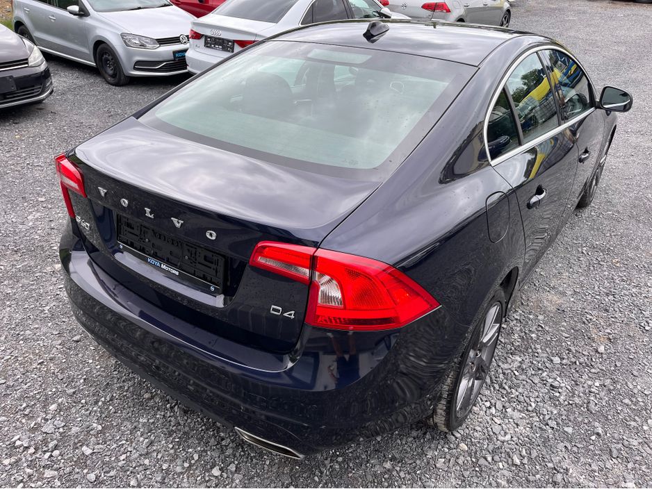 2016 Volvo S60
