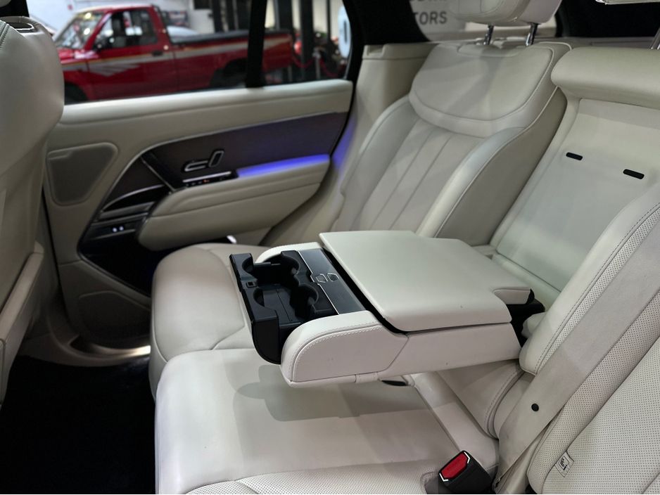 2025 Land Rover Range Rover