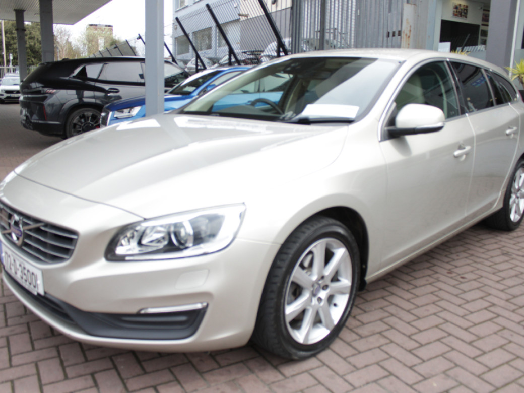 2017 Volvo V60