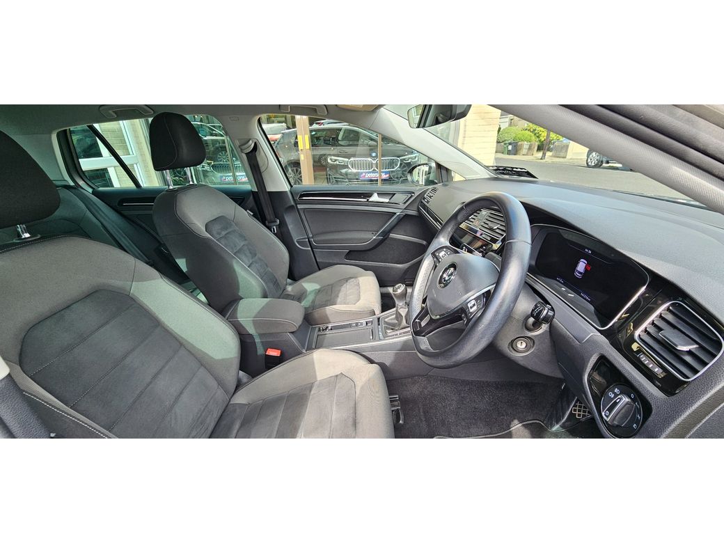 2017 Volkswagen Golf