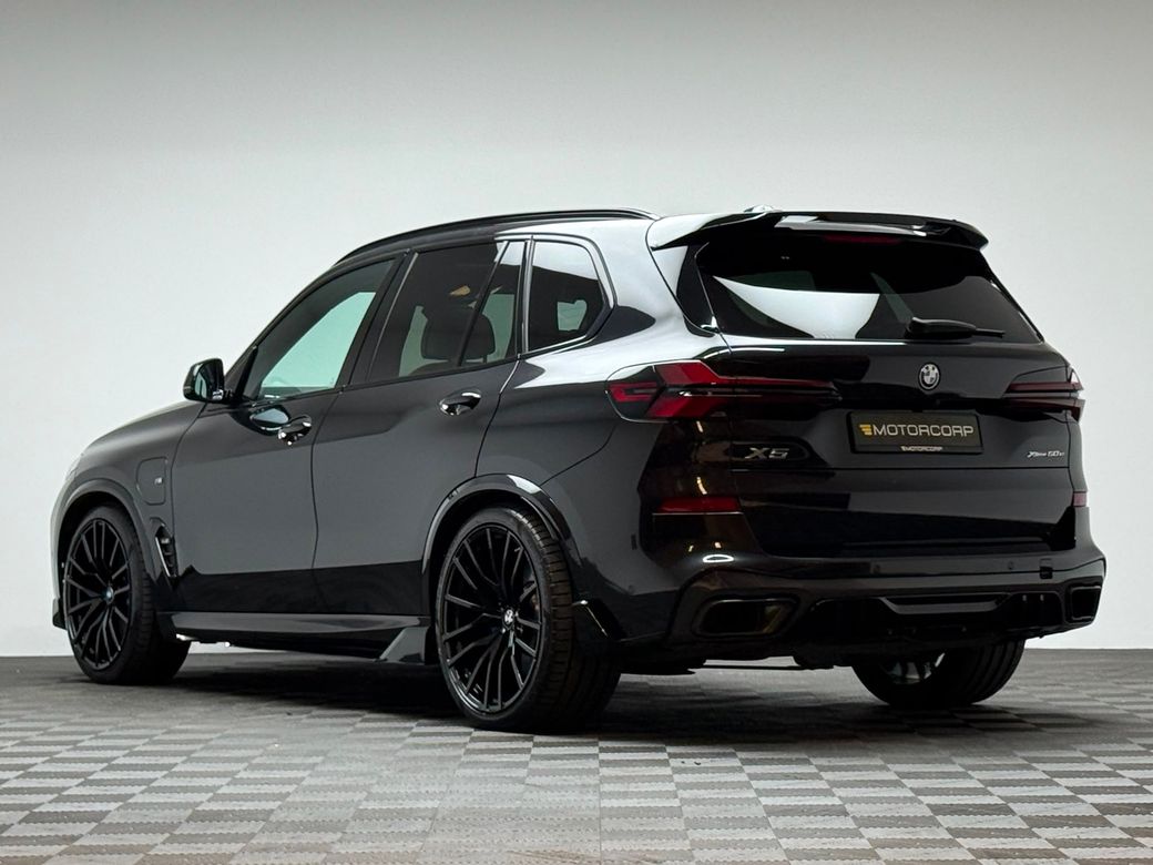 2023 BMW X5
