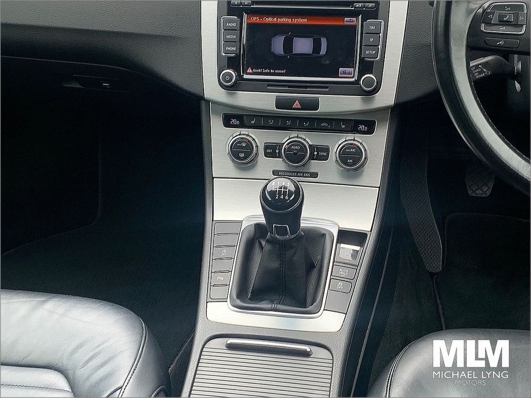 2015 Volkswagen Passat