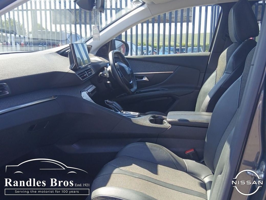 2021 Peugeot 3008