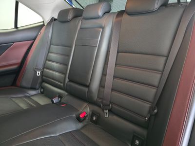 2019 Lexus IS 300h
