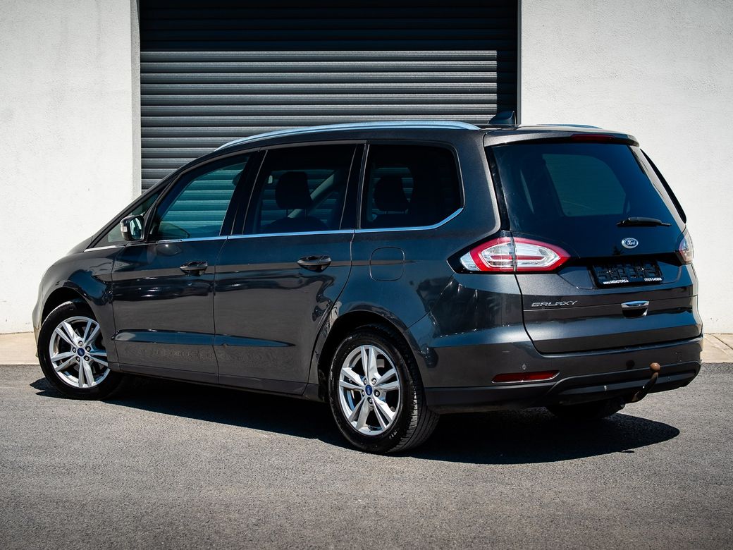 2021 Ford Galaxy