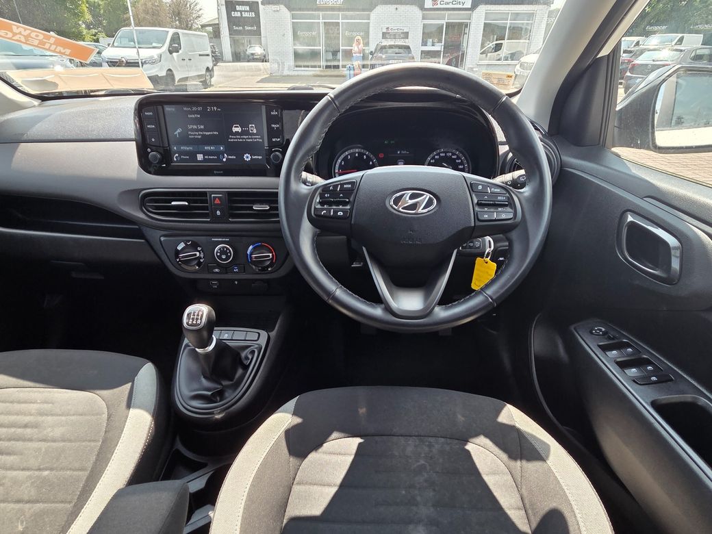 2023 Hyundai i10