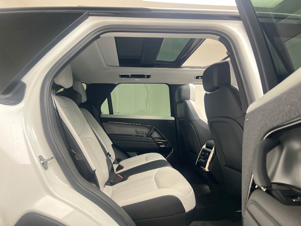 2024 Land Rover Range Rover Sport