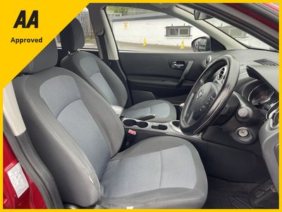 2014 Nissan Qashqai +2