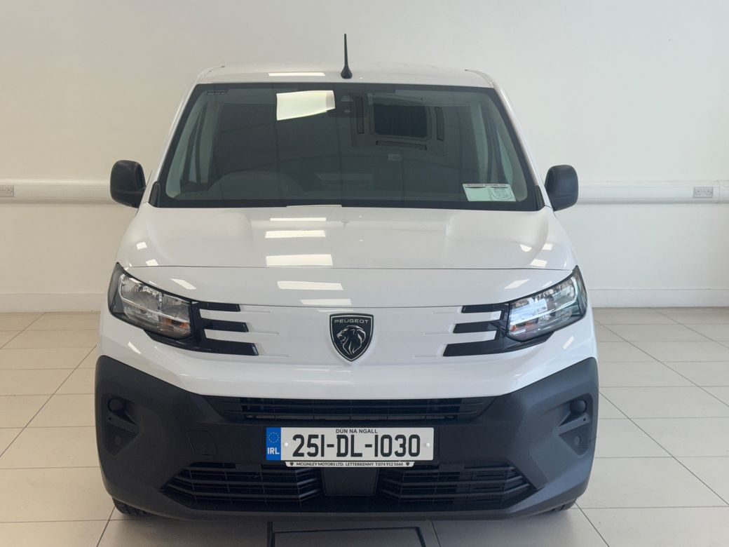 2025 Peugeot Partner