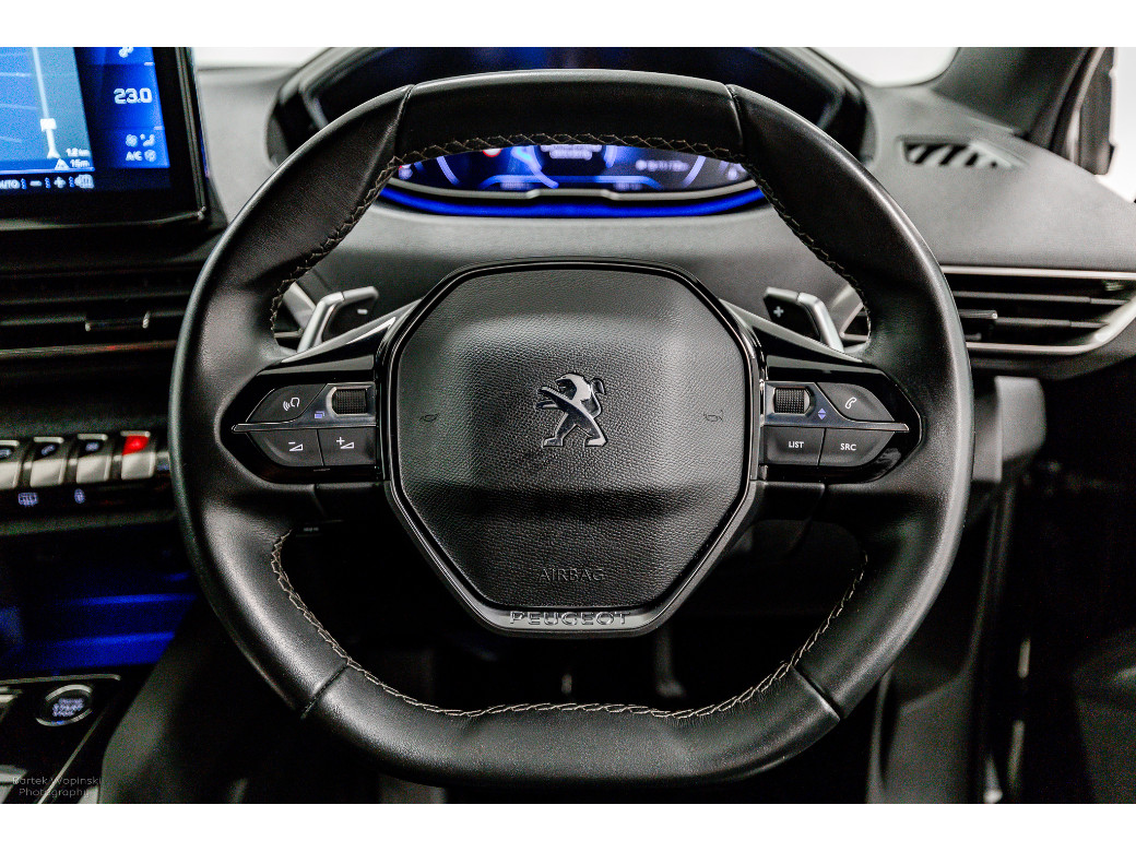 2023 Peugeot 5008