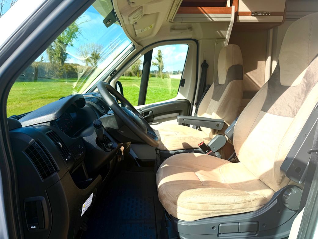 2016 GLUCKSMOBIL T 7057 DBM L.H.D ! C1 REGUIRED ! 