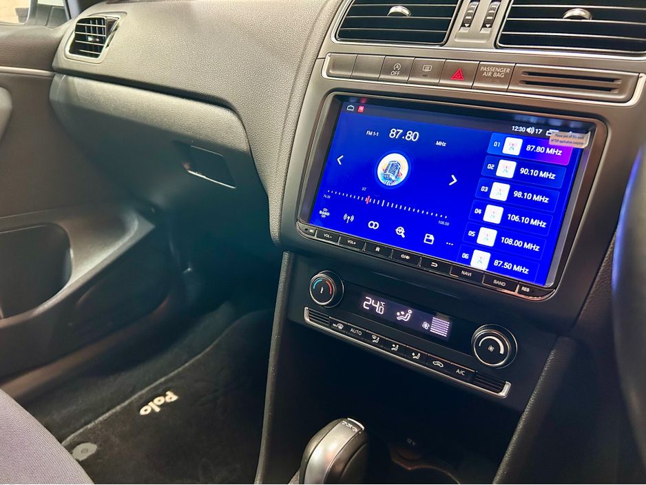 2017 Volkswagen Polo