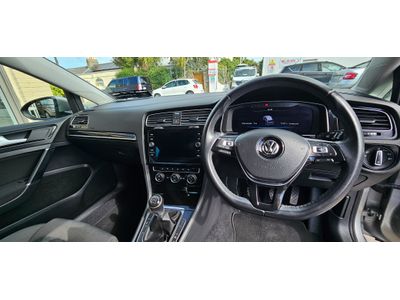 2017 Volkswagen Golf