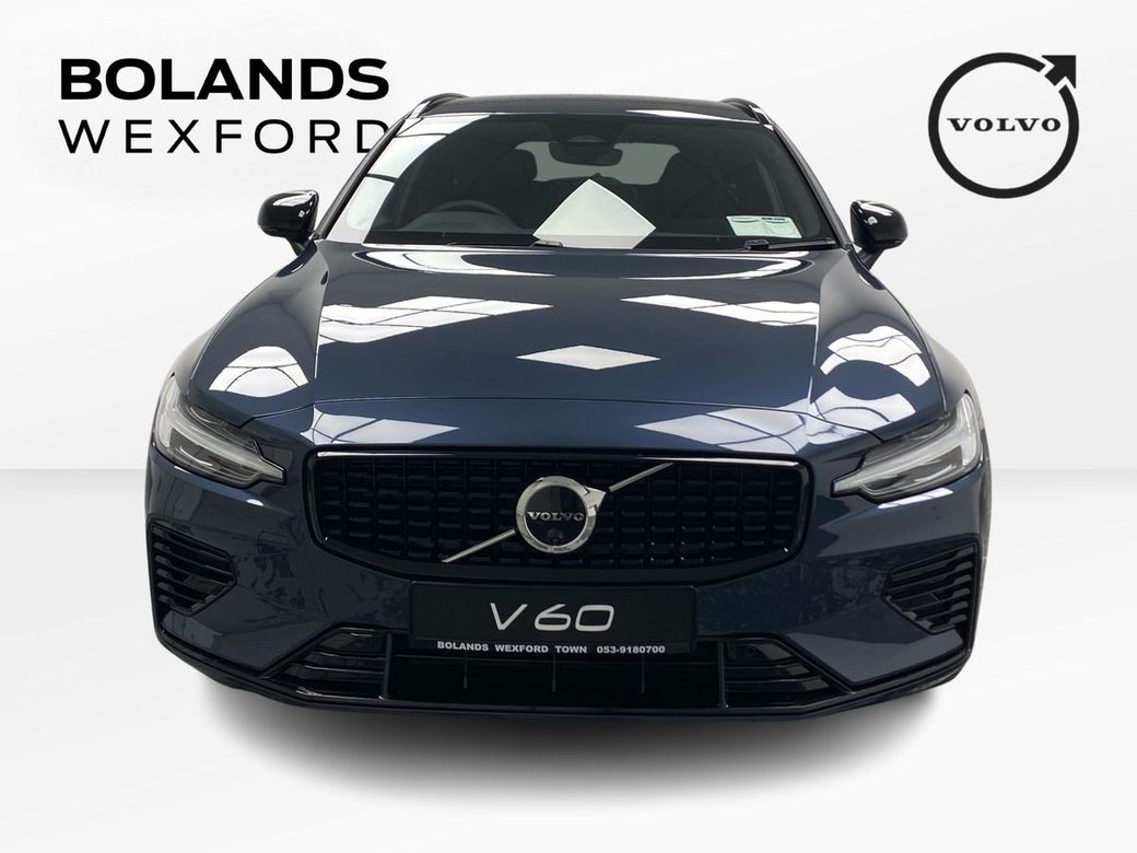 2025 Volvo V60