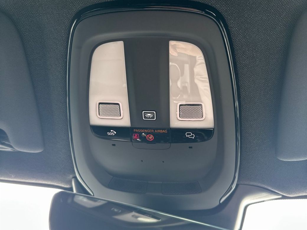 2026 Volvo XC40