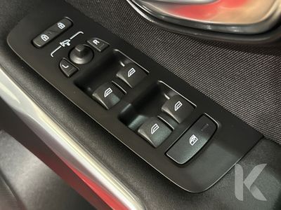 2019 Volvo V40