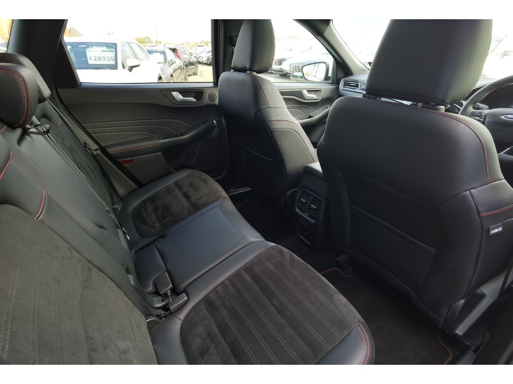 2023 Ford Kuga
