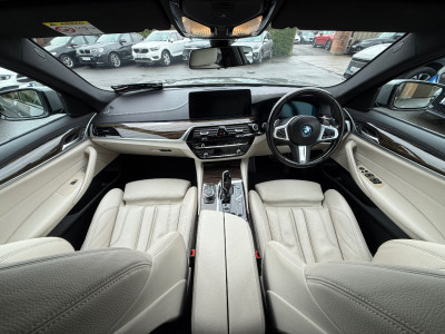 2022 BMW 5 Series