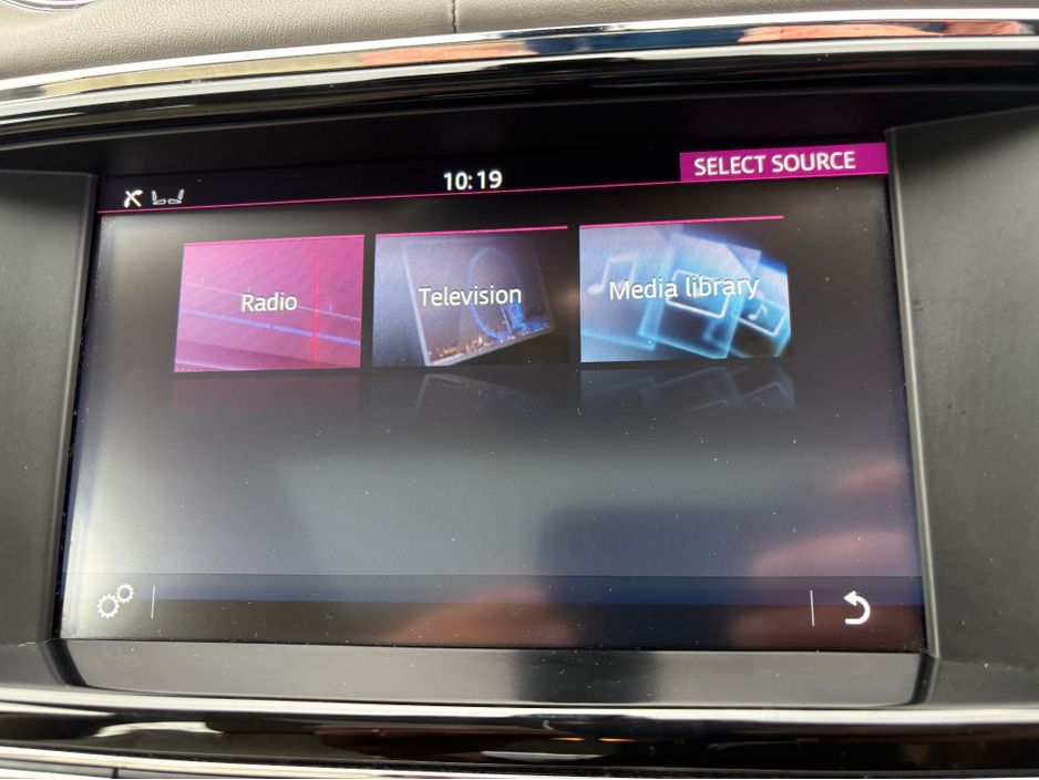 2017 Jaguar XJ