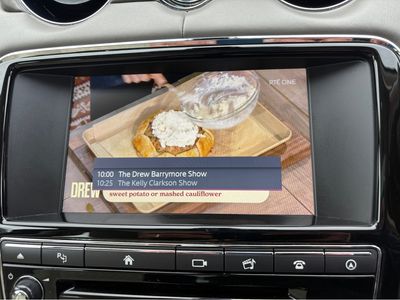 2017 Jaguar XJ