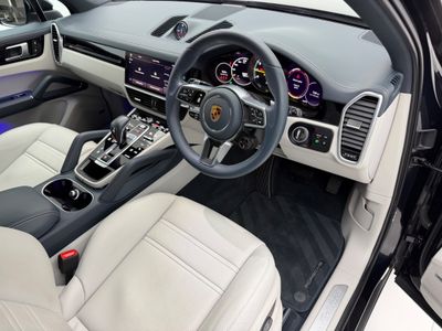 2022 Porsche Cayenne