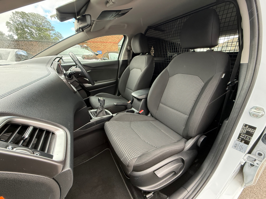2022 Kia Ceed