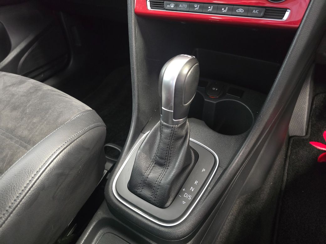 2017 Volkswagen Polo