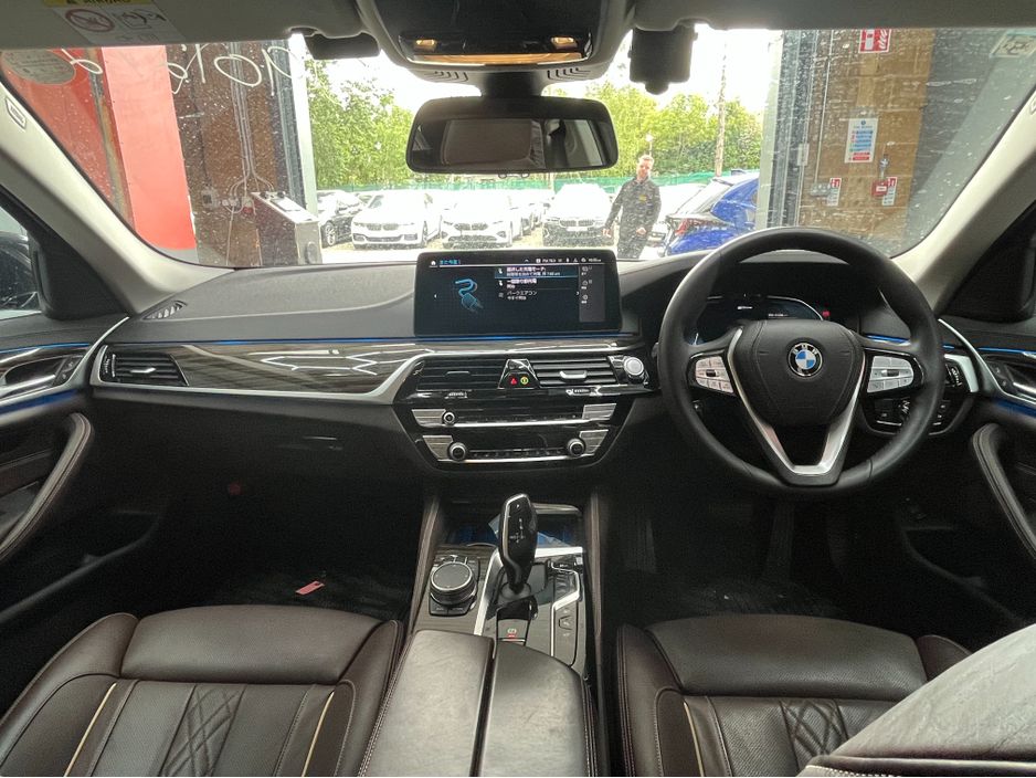 2021 BMW 5 Series