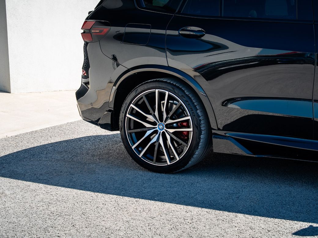2025 BMW X5