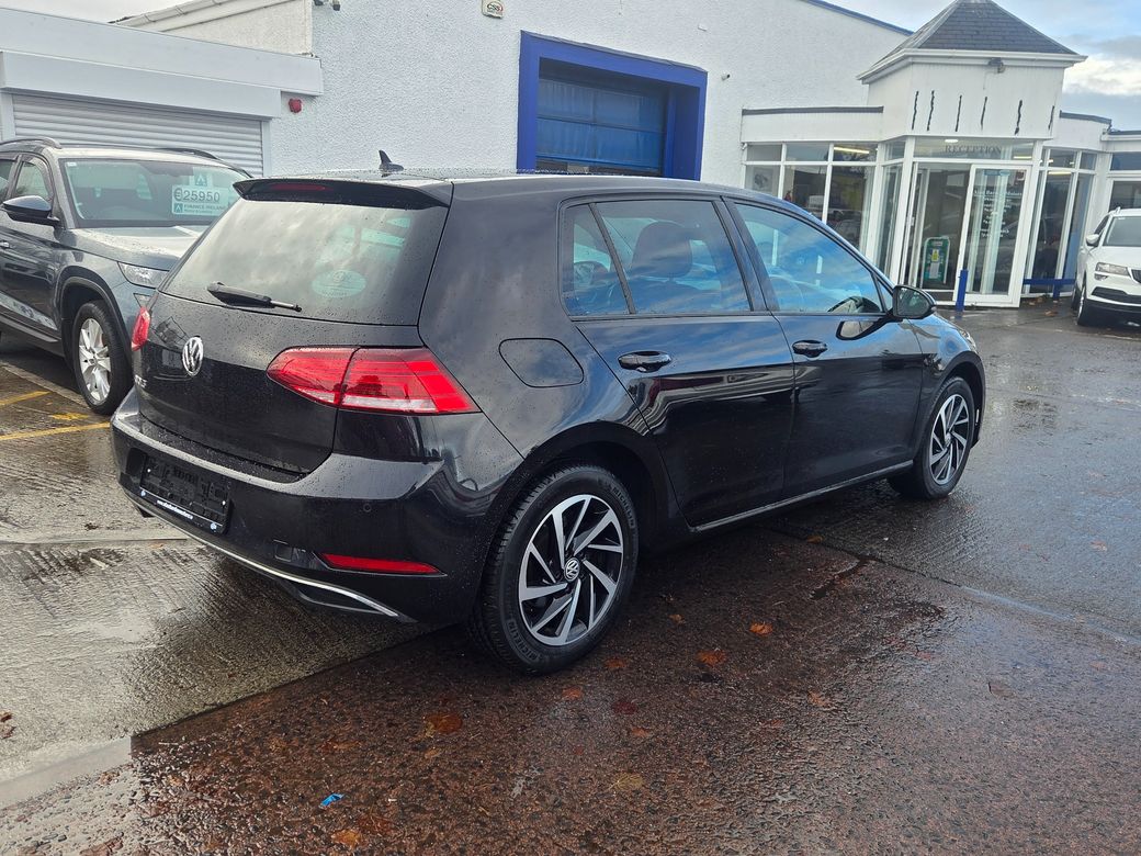 2020 Volkswagen Golf