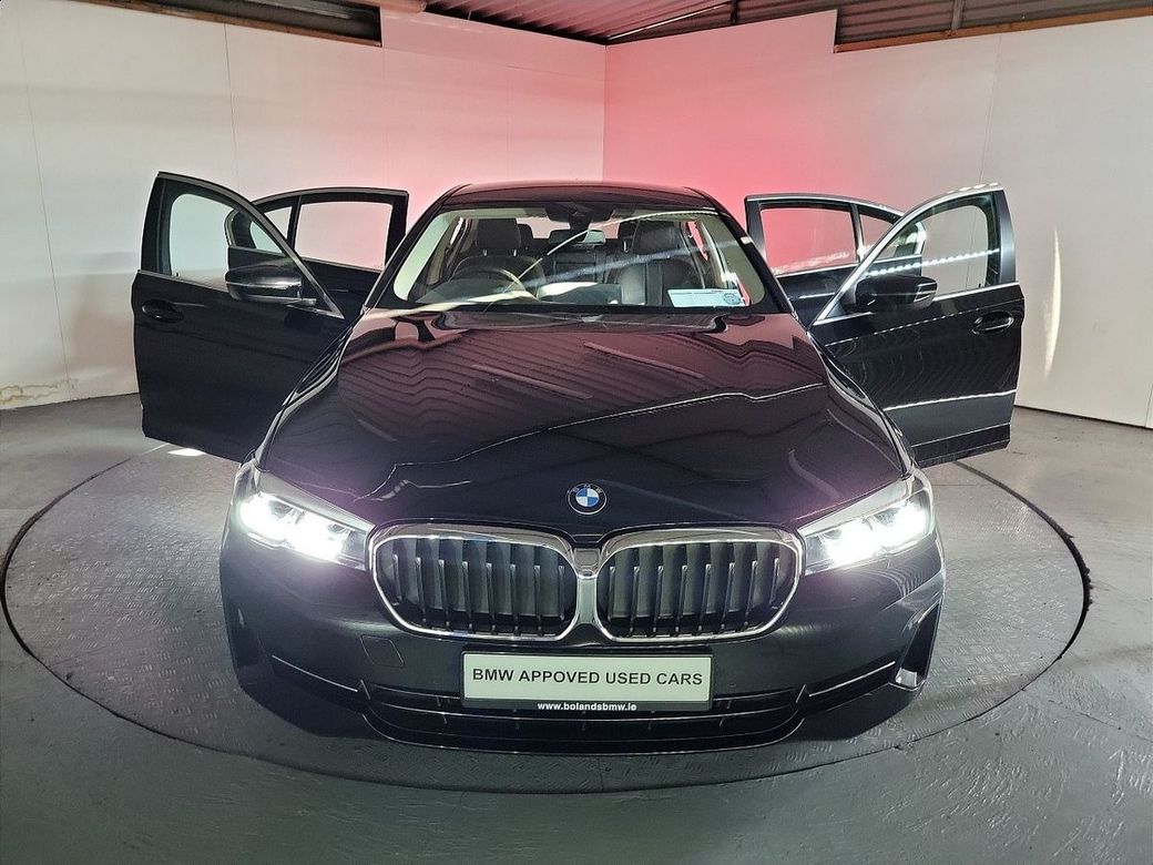 2022 BMW 5 Series