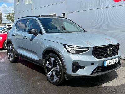 2023 Volvo XC40